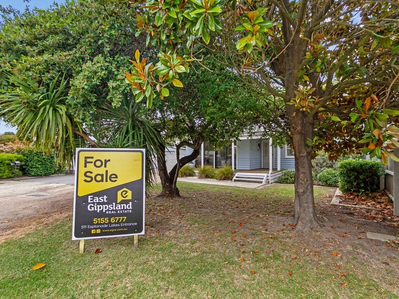 8 Tanjil Grove, Lakes Entrance