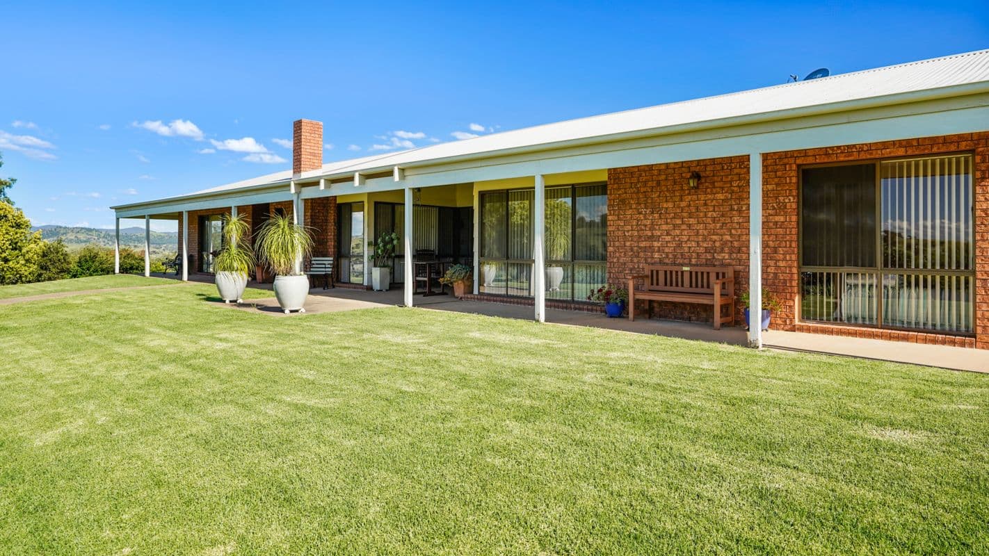 8751 Burrendong Way Apsley Via