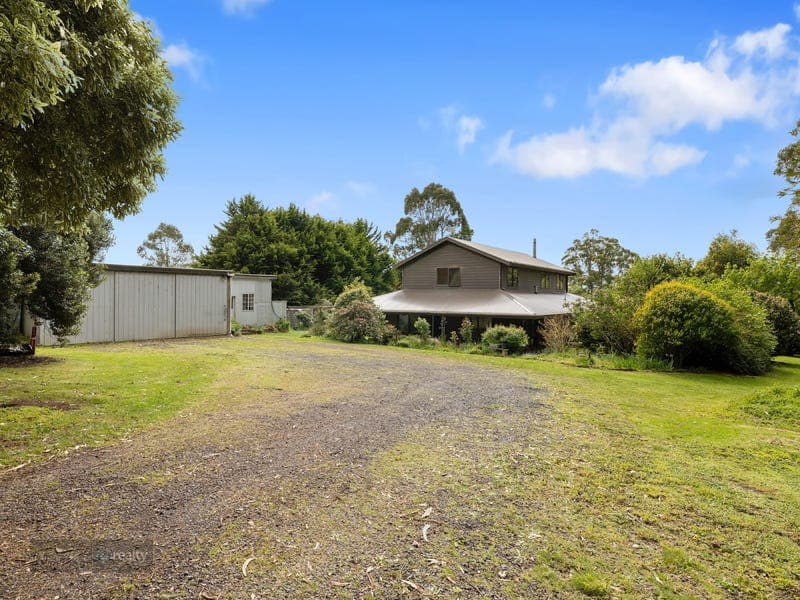 385 Ruby-Fairbank Road, Fairbank
