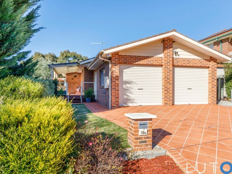 18b Wootton Crescent, Gordon