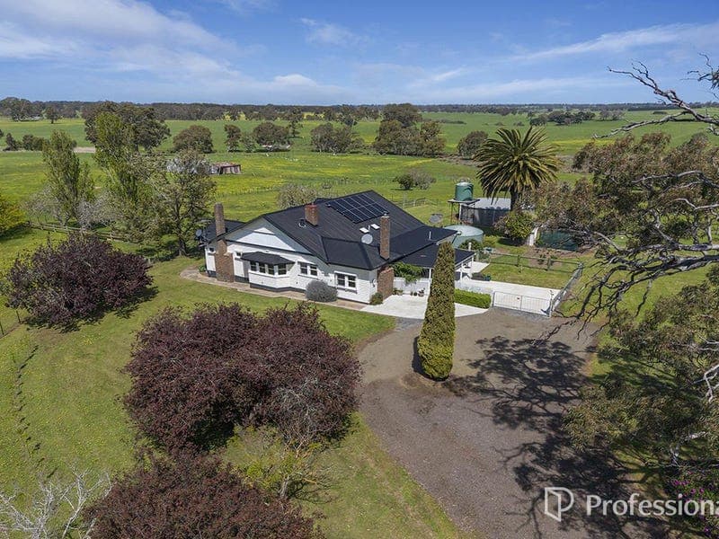 43 Claytons Road, Bochara