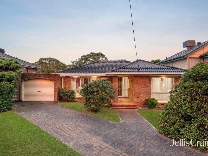 8 Dwyer Place