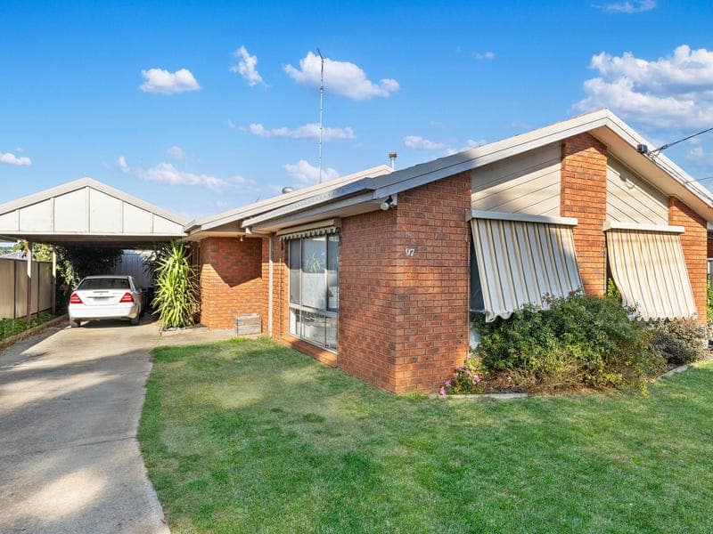 97 Yarrowee Street, Sebastopol