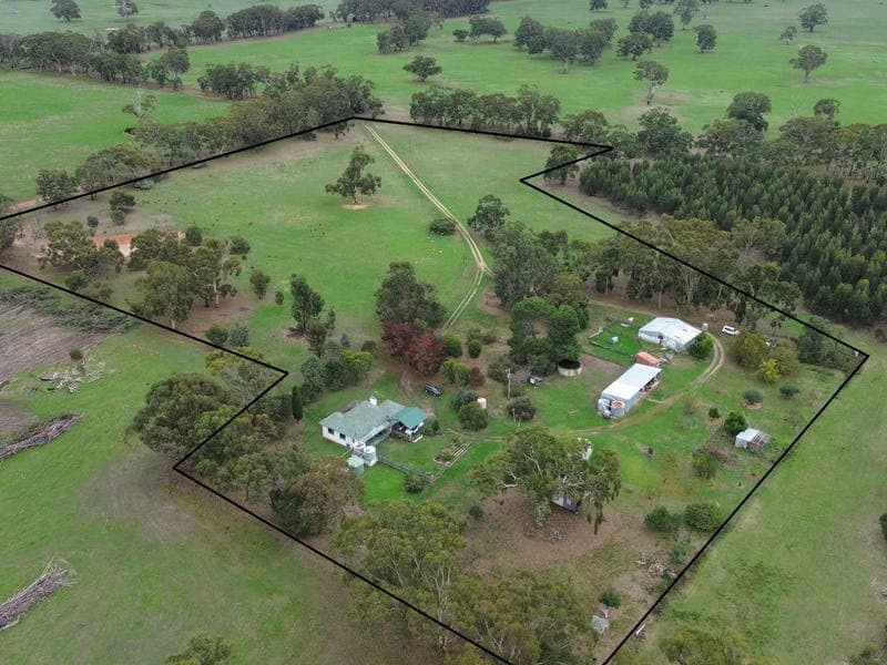 290 Munn Brothers Road, Langkoop