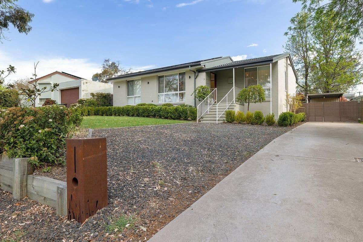 3 BROADSMITH STREET