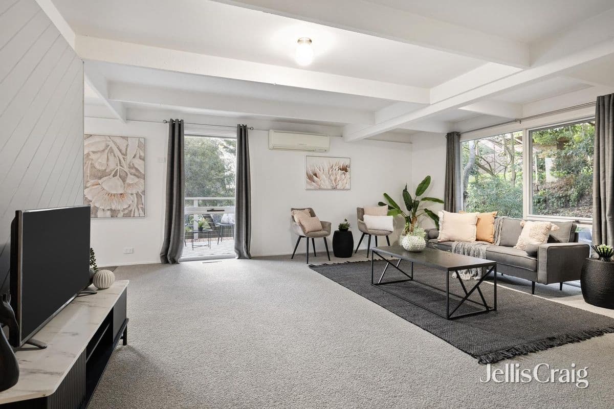 19 GLENVALE ROAD