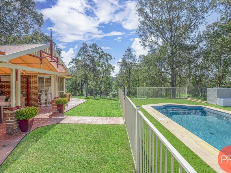18 Walter Parade, Black Hill