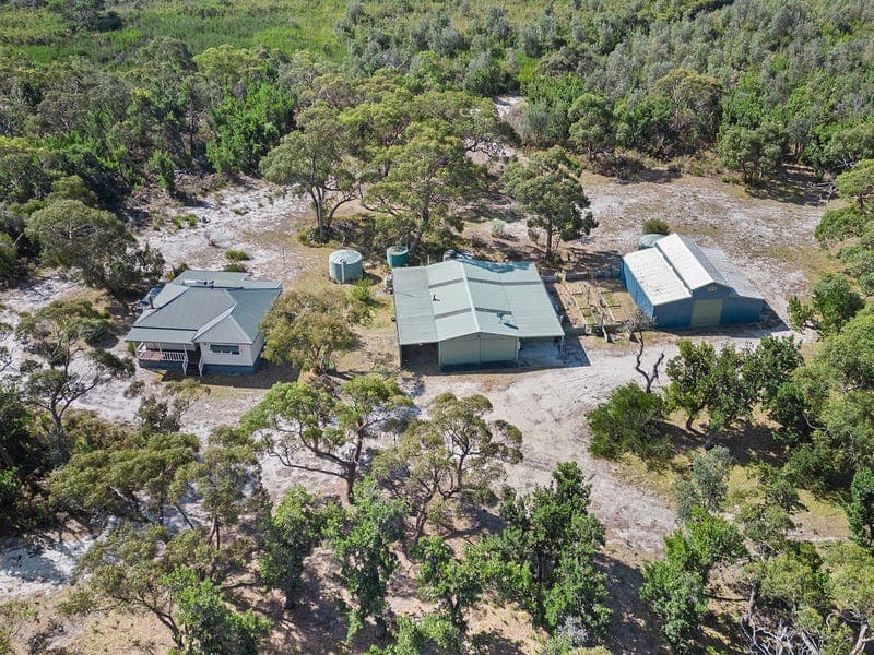 177 Longford-Golden Beach Road, Dutson Downs