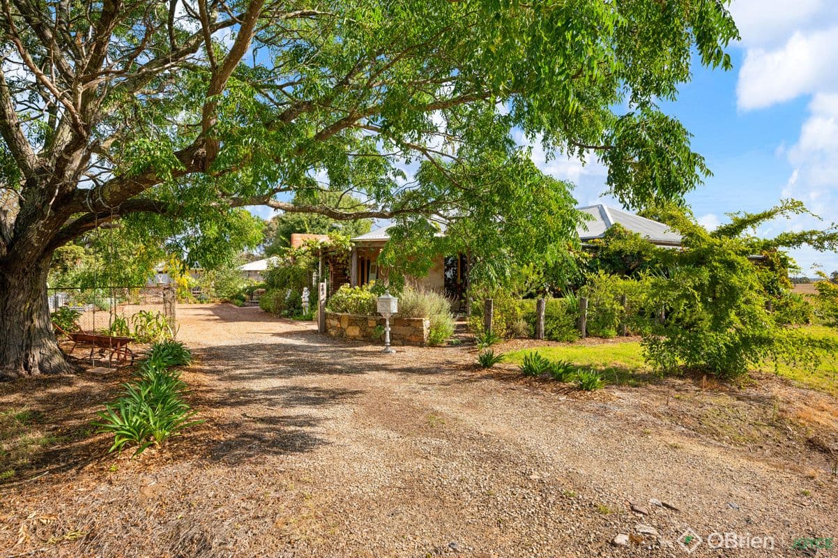 483 Moyhu Hansonville Road