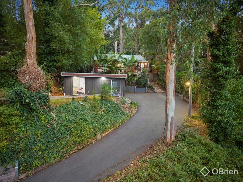 38 Alexander Avenue, Upwey