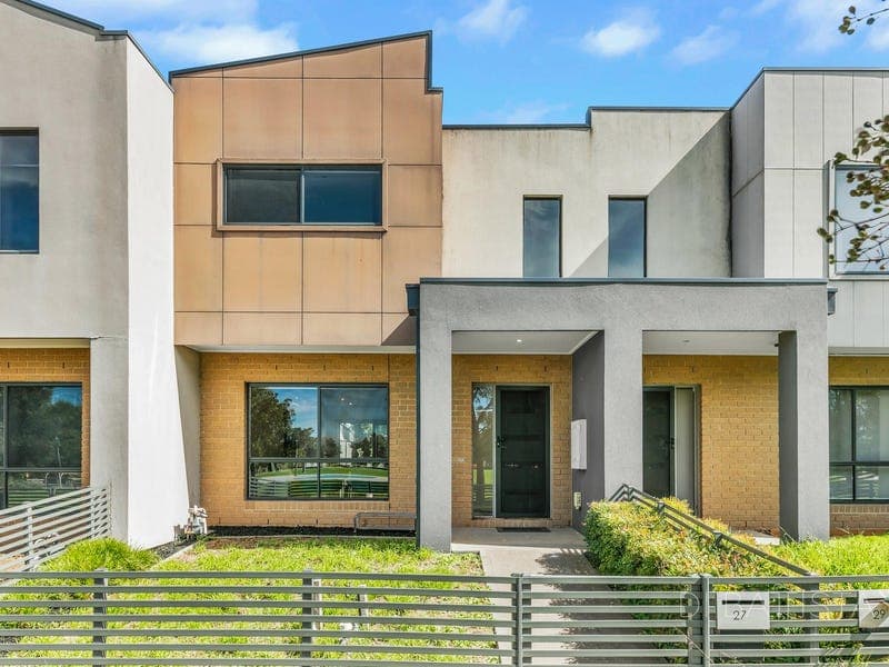 27 Channel Walk, Craigieburn