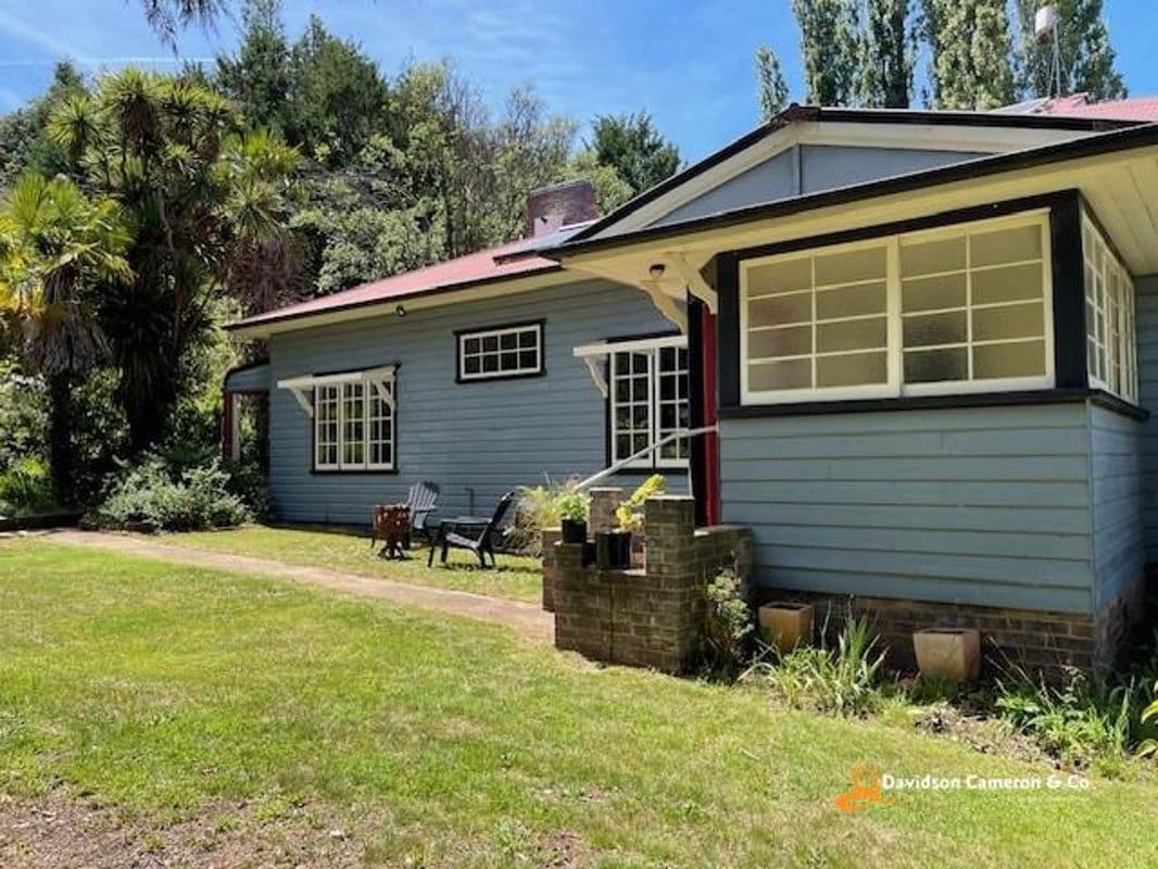 805 Black Mountain Road