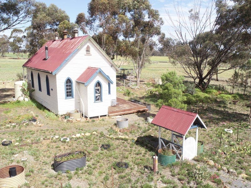 2521 Logan-Wedderburn Road, Logan