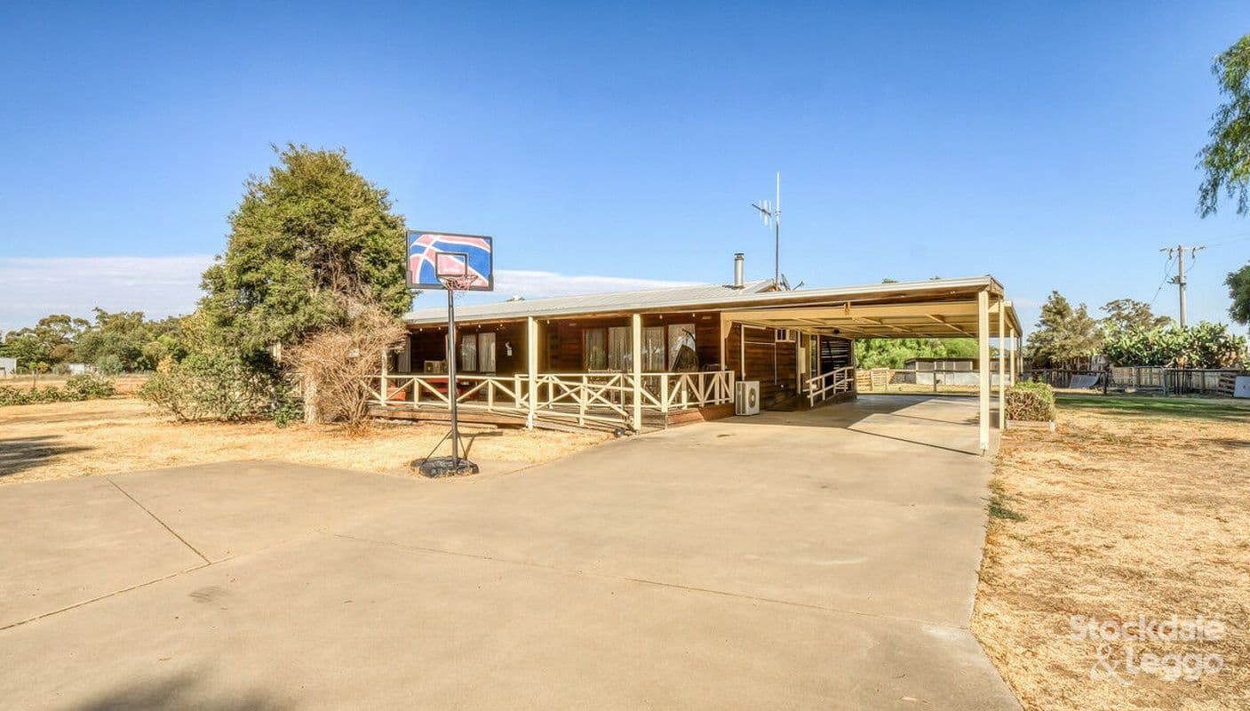 2910 KATAMATITE-SHEPPARTON MAIN ROAD