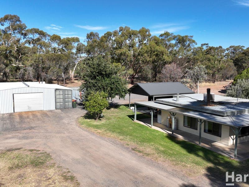 1907 Northern Grampians Road, Laharum