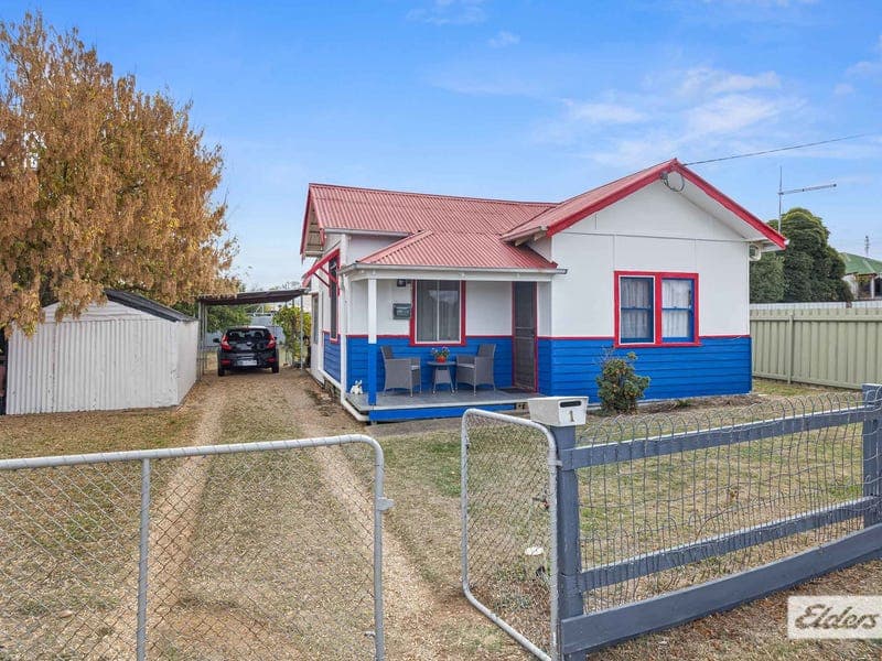 1 Holt Street, Stawell