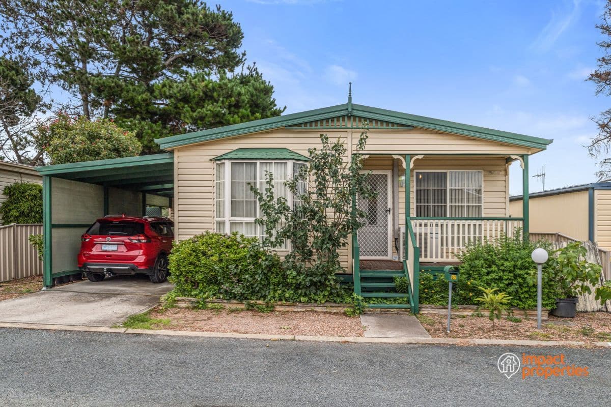 67 Banksia Drive