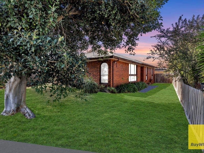 14 Oppy Crescent, Hoppers Crossing
