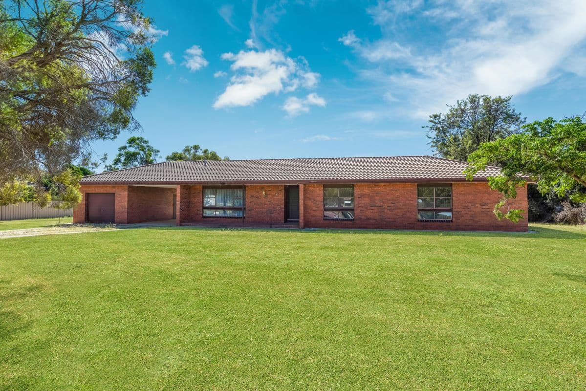 6 Park View Drive